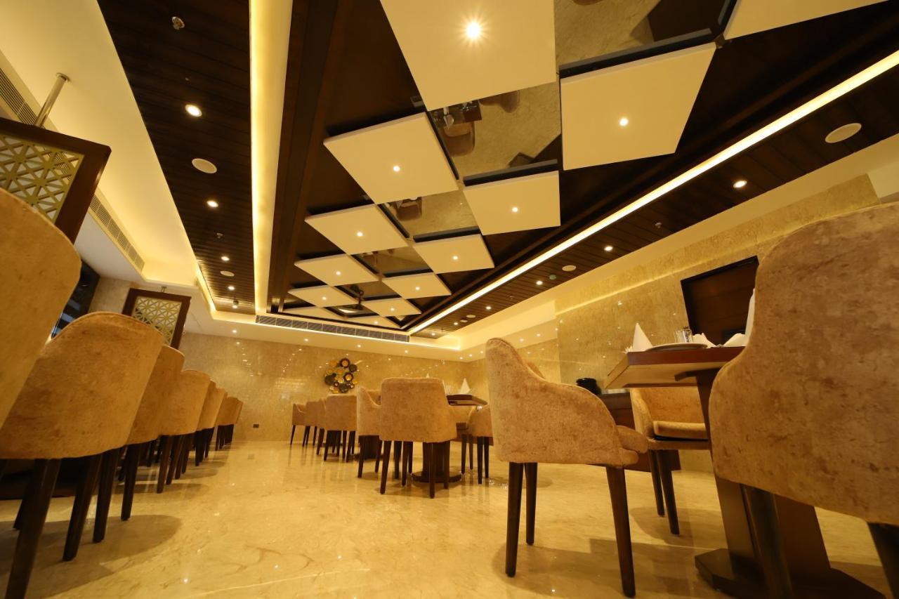Hotel Dvij Inn Τζαϊπούρ Εξωτερικό φωτογραφία