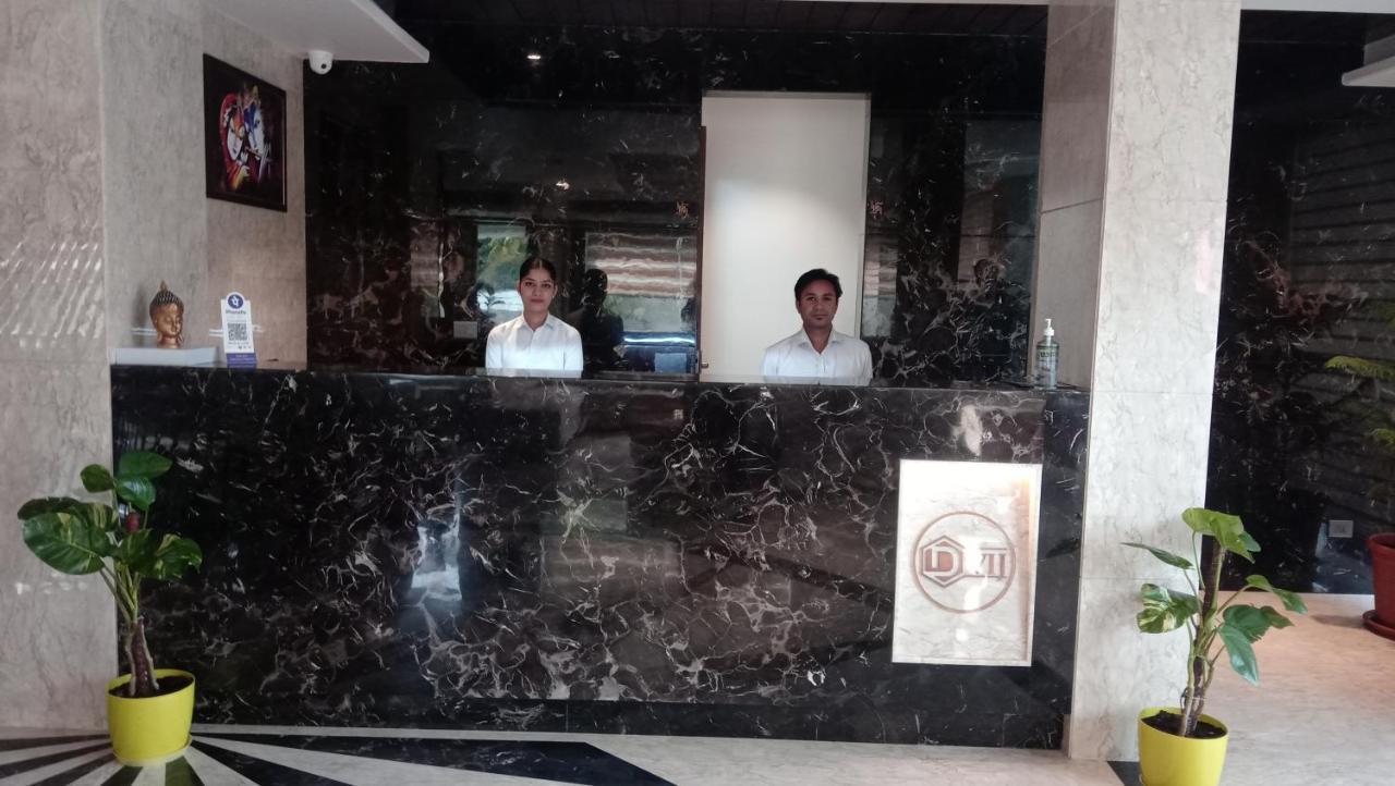 Hotel Dvij Inn Τζαϊπούρ Εξωτερικό φωτογραφία
