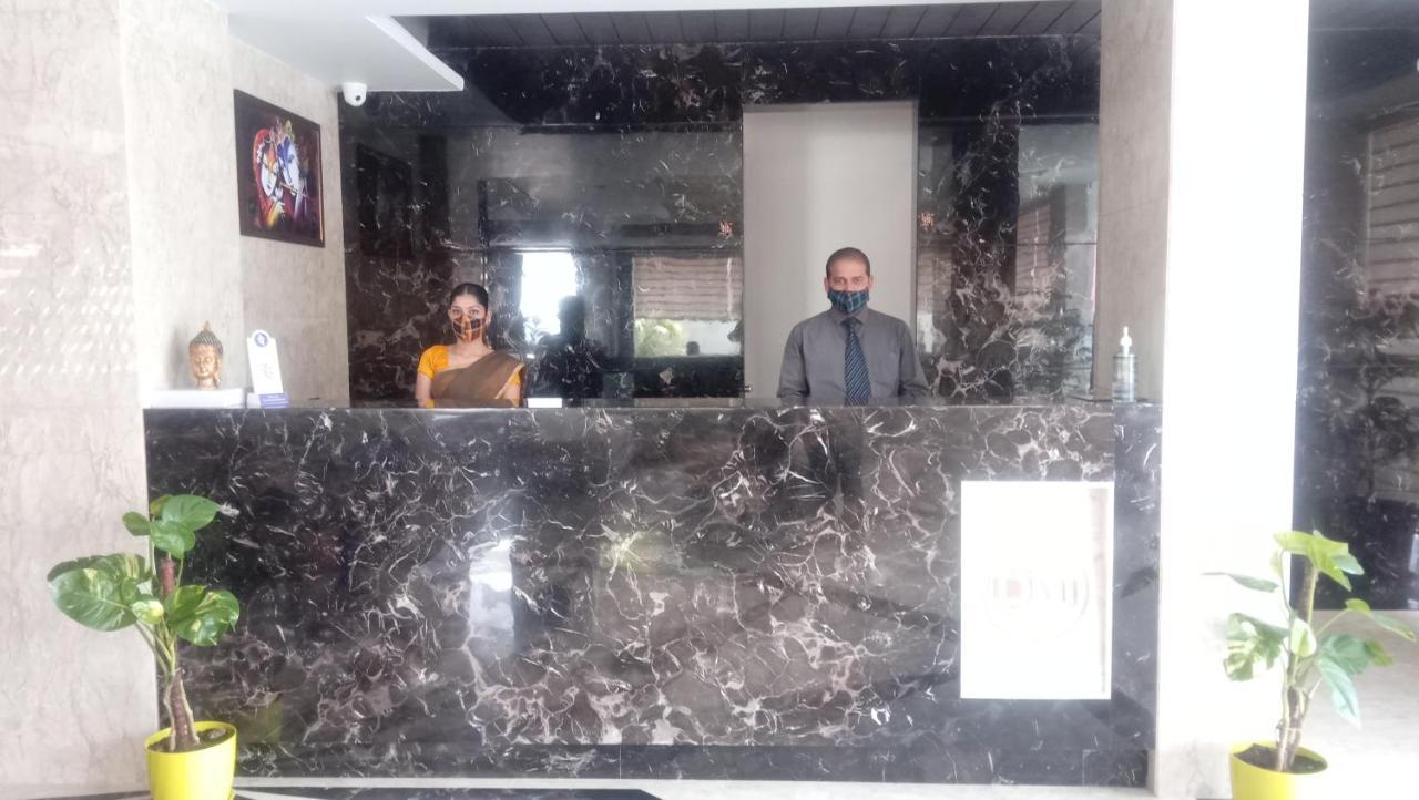 Hotel Dvij Inn Τζαϊπούρ Εξωτερικό φωτογραφία