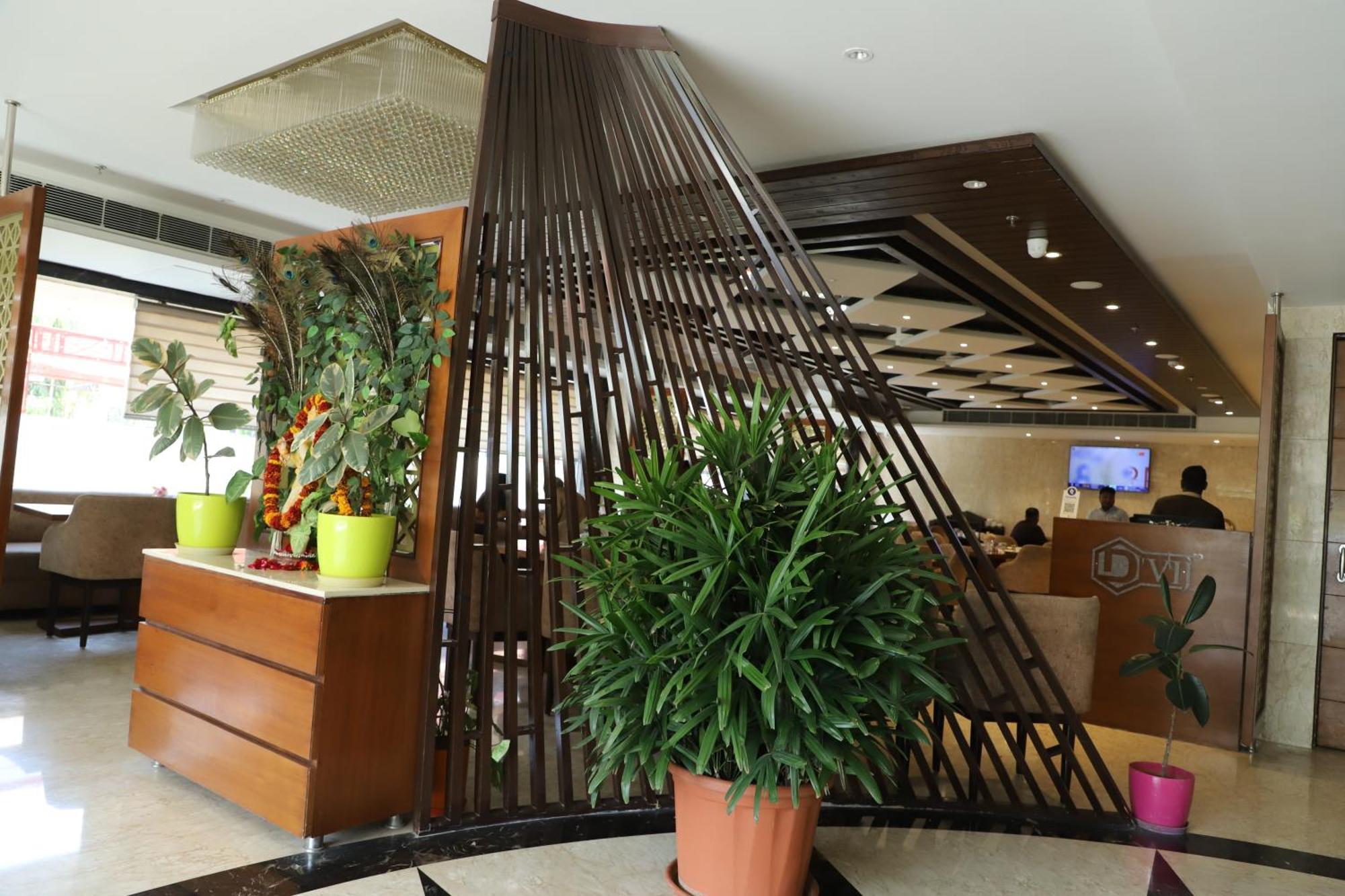 Hotel Dvij Inn Τζαϊπούρ Εξωτερικό φωτογραφία
